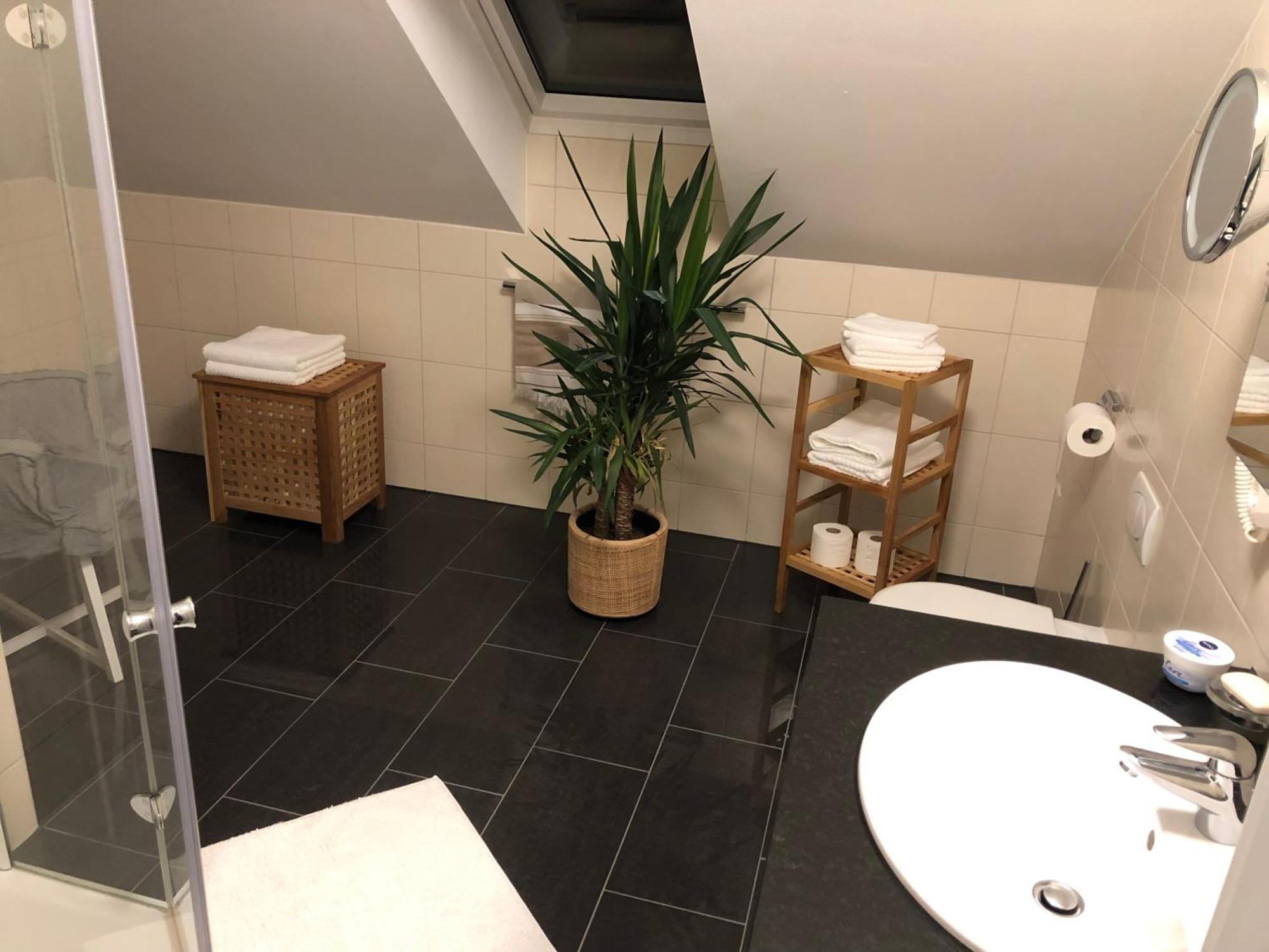 Stilvolle Wohnung Fuer 2-3 Personen - Mit Riesiger Dachterrasse Haigerloch Екстериор снимка